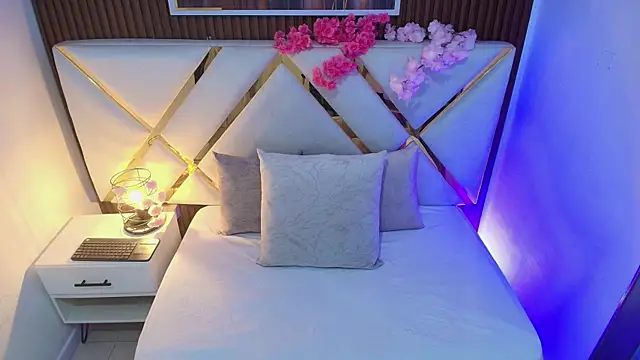Snapshot of Real_virgin_Pussy chatting on 3, 7, 2026 Real virgin Pussy online show from 3, 7, 2026