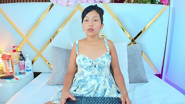 Snapshot of Real_virgin_Pussy chatting on 3, 8, 2026 Real virgin Pussy online show from 3, 8, 2026