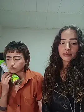 AlexxaAndRileyy online show from 2, 5, 2026