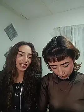 AlexxaAndRileyy online show from 27, 5, 2026