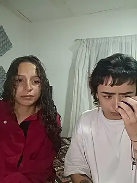 AlexxaAndRileyy online show from 27, 5, 2026