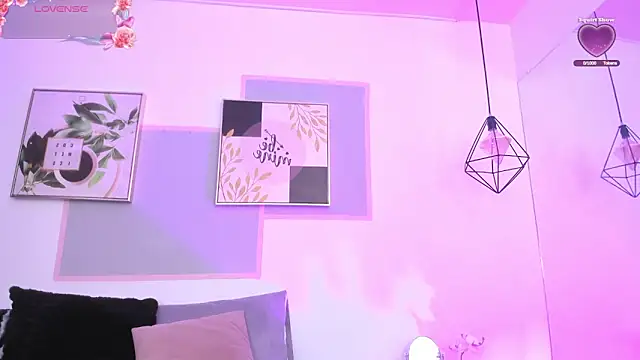 Snapshot of april_jones05 chatting on 10, 3, 2026 april jones05 online show from 10, 3, 2026