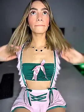 SweetTroubleXXX online show from 14, 3, 2026