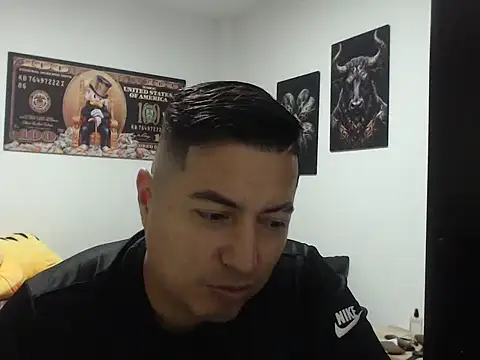 Snapshot of jancohot chatting on 8, 3, 2026 jancohot online show from 8, 3, 2026