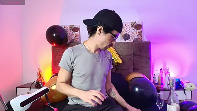 Ethan Briggs  online show from 28, 7, 2026