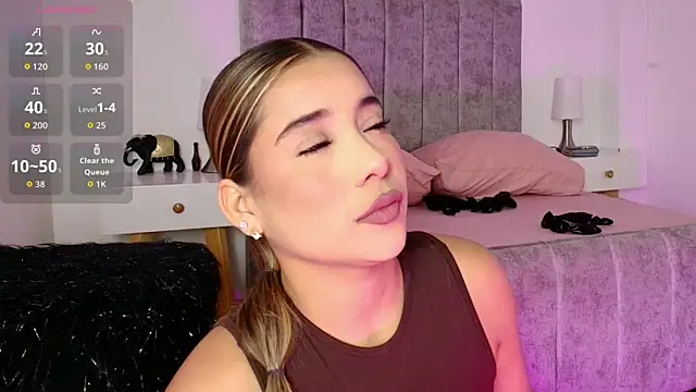 Snapshot of Lucy_Carson_ chatting on 20, 2, 2026 Lucy Carson online show from 20, 2, 2026