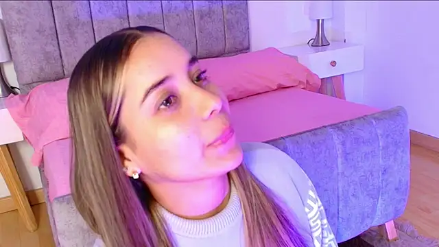 Snapshot of Lucy_Carson_ chatting on 19, 3, 2026 Lucy Carson online show from 19, 3, 2026