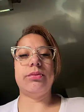 Pretty  Milf online show from 11, 7, 2026