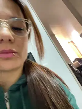 Pretty  Milf online show from 29, 7, 2026