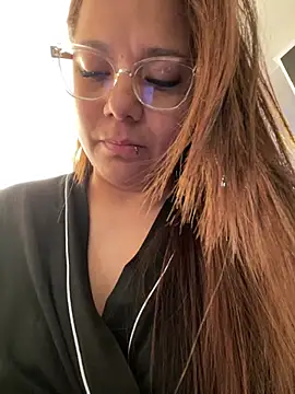 Pretty  Milf online show from 2, 8, 2026