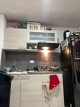 Pretty  Milf online show from 7, 8, 2026