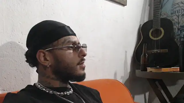 Snapshot of liyamjunior chatting on 16, 2, 2026 liyamjunior online show from 16, 2, 2026