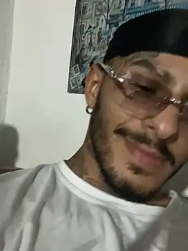 Snapshot of liyamjunior chatting on 13, 3, 2026 liyamjunior online show from 13, 3, 2026