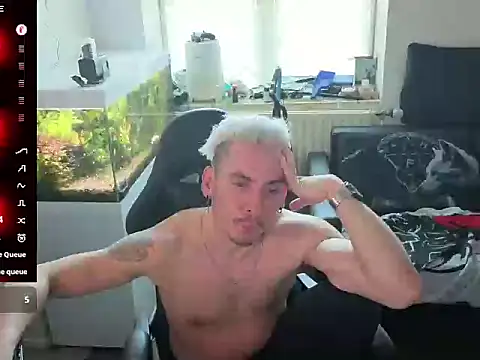 Rayzel White online show from 29, 4, 2026