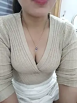 Snapshot of MaiNgoc_sexy chatting on 17, 2, 2026 MaiNgoc sexy online show from 17, 2, 2026