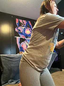 Snapshot of tastemecaroline chatting on 6, 3, 2026 tastemecaroline online show from 6, 3, 2026