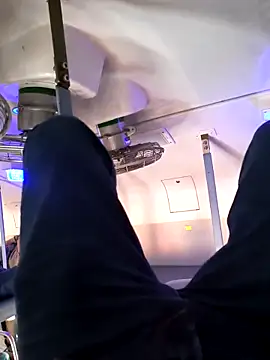 Snapshot of Hottlund6 chatting on 5, 3, 2026 Hottlund6 online show from 5, 3, 2026