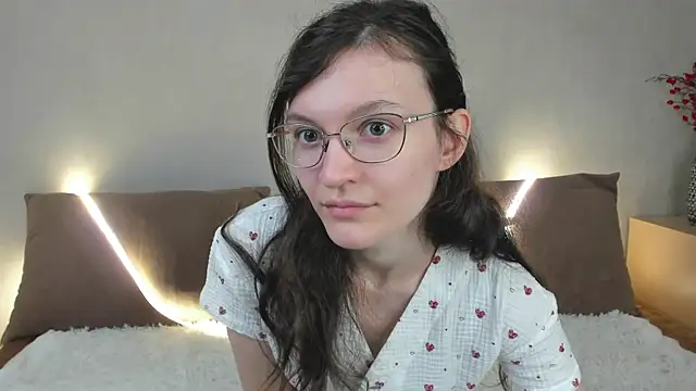 Snapshot of ThoraMarola chatting on 20, 3, 2026 ThoraMarola online show from 20, 3, 2026