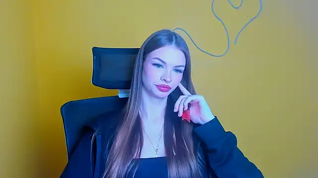 Lina Loveuu online show from 3, 4, 2026