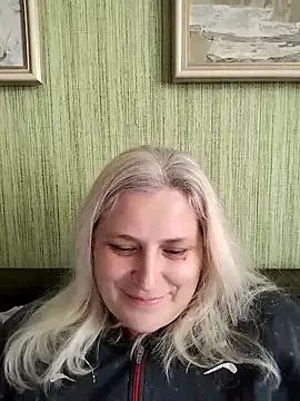 NyushaLollipop online show from 1, 5, 2026