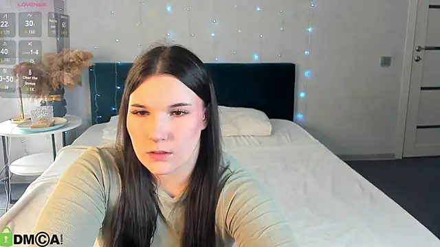 Mira Silk online show from 21, 3, 2026