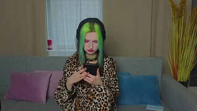 ToxicKittyy online show from 5, 2, 2026