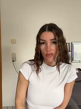 NovaLushhh online show from 4, 2, 2026