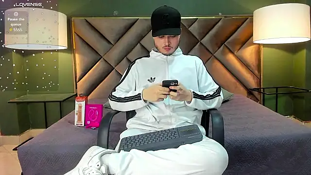 Salvattore Muller online show from 22, 2, 2026