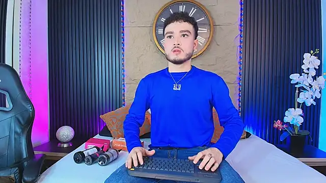 Salvattore Muller online show from 22, 7, 2026