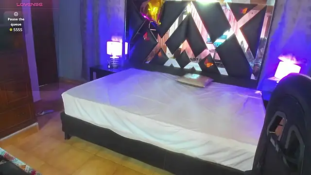 Snapshot of michell_sweetiee chatting on 19, 3, 2026 michell sweetiee online show from 19, 3, 2026