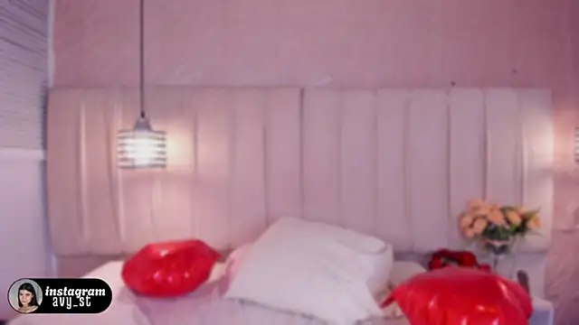 Snapshot of avy_st chatting on 15, 2, 2026 avy st online show from 15, 2, 2026