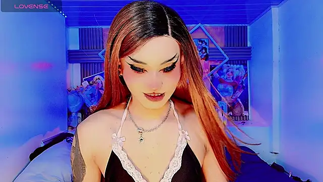 Lisa sparkleee online show from 30, 4, 2026