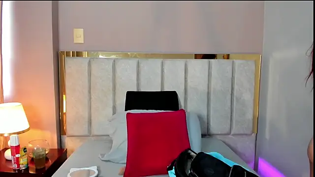 TessaMonroee online show from 27, 2, 2026