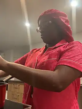 icelyne 2001 online show from 6, 3, 2026