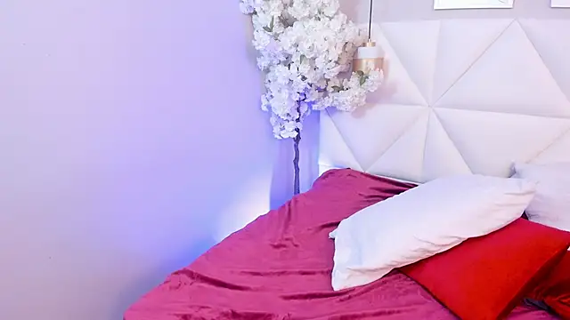 Adhara Vil online show from 17, 3, 2026