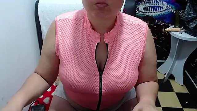 Snapshot of tila_nastyy chatting on 18, 6, 2026 tila nastyy online show from 18, 6, 2026