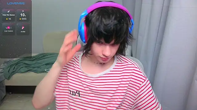 LeonBoykisser online show from 29, 4, 2026