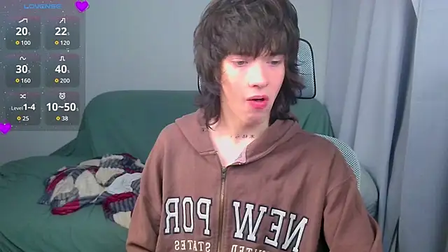 LeonBoykisser online show from 26, 7, 2026