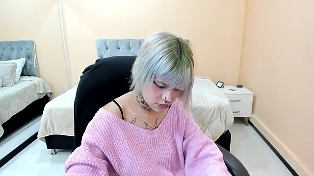 Snapshot of Bela_Craxkerr chatting on 17, 3, 2026 Bela Craxkerr online show from 17, 3, 2026