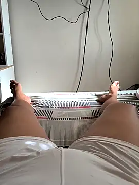 Snapshot of melzinhab23 chatting on 25, 2, 2026 melzinhab23 online show from 25, 2, 2026