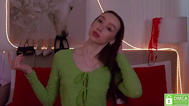 Snapshot of Emily_Simon chatting on 22, 2, 2026 Emily Simon online show from 22, 2, 2026