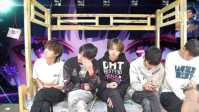 Snapshot of xiaohuangren01 chatting on 23, 3, 2026 xiaohuangren01 online show from 23, 3, 2026