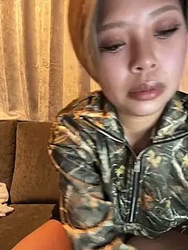 Snapshot of BADBITCHISAKI chatting on 2, 2, 2026 BADBITCHISAKI online show from 2, 2, 2026