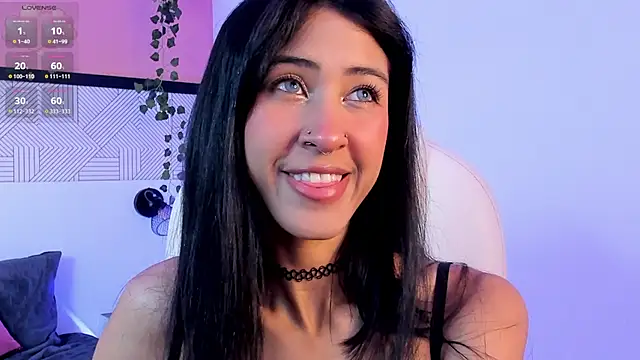 Snapshot of internett_sweetheart chatting on 26, 5, 2026 internett sweetheart online show from 26, 5, 2026