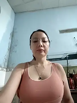 Snapshot of Famrita chatting on 25, 2, 2026 Famrita online show from 25, 2, 2026