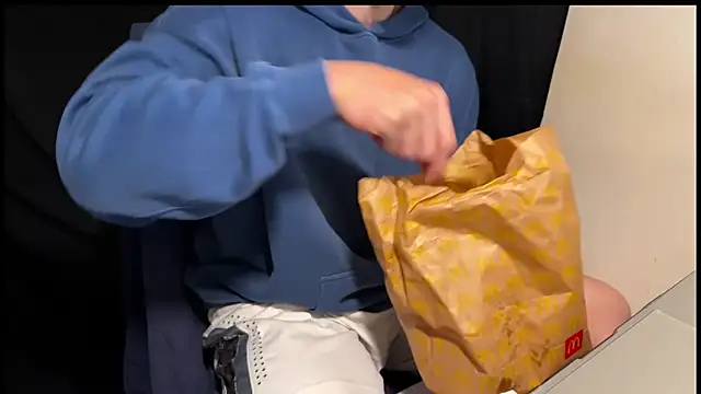 Snapshot of hao105 chatting on 20, 3, 2026 hao105 online show from 20, 3, 2026