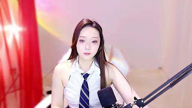 Snapshot of luna-168 chatting on 13, 2, 2026 luna-168 online show from 13, 2, 2026