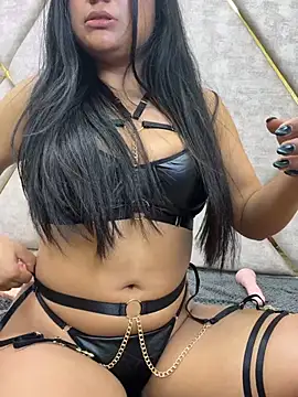 valenlopezz  online show from 5, 7, 2026