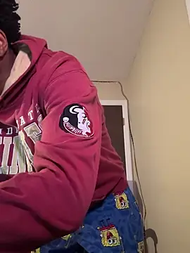 Snapshot of Bigdicktrick227 chatting on 17, 3, 2026 Bigdicktrick227 online show from 17, 3, 2026