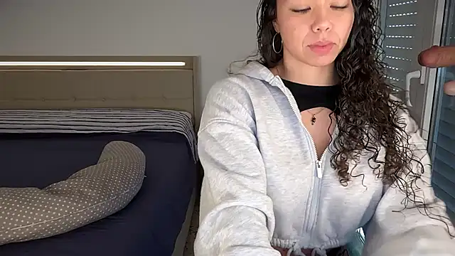 Snapshot of ladymelon chatting on 17, 2, 2026 ladymelon online show from 17, 2, 2026